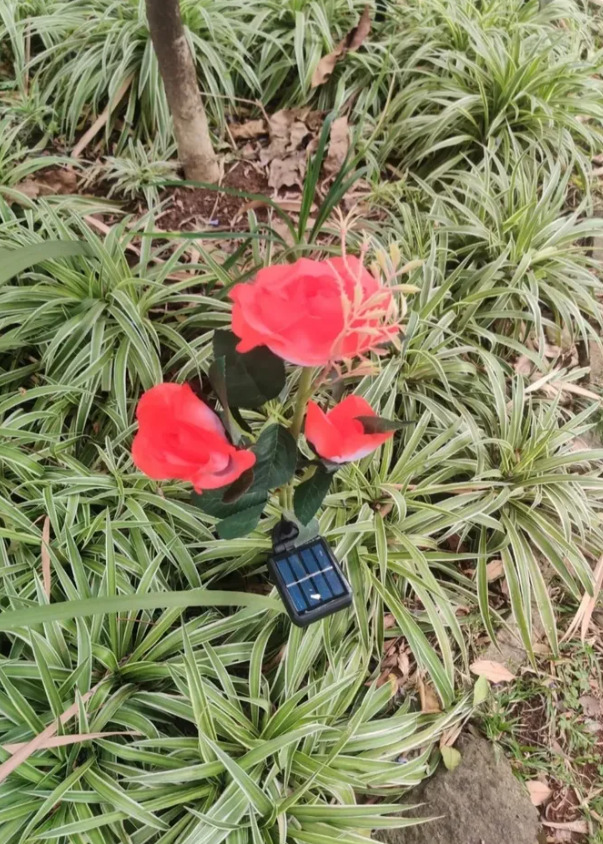 2pcs Solar Rose Flower Garden Lights