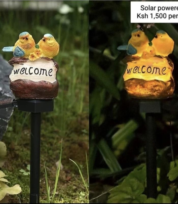Solar Bird Welcome Garden Light