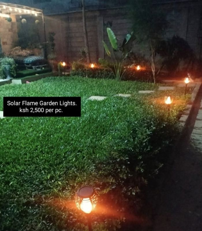 Solar Flame Garden Light